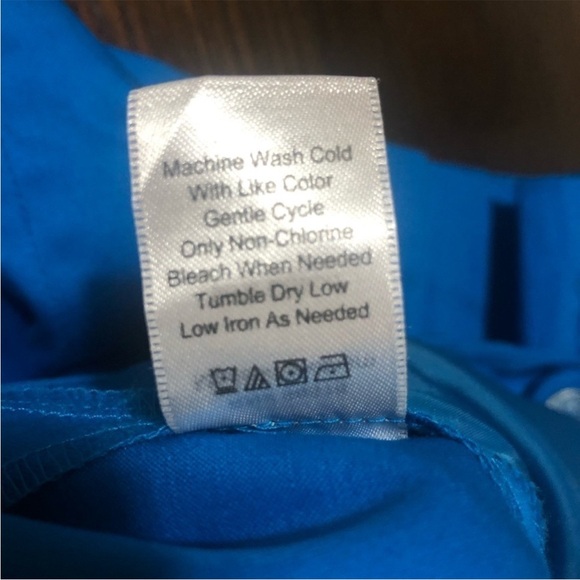 NEW COLDWATER CREEK PEACOCK Blue size16 Bermuda shorts Stretchy comfy summer - Picture 4 of 7